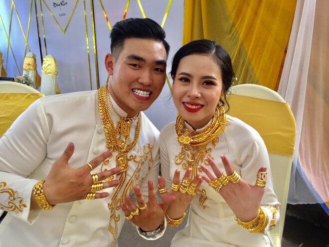 Mơ thấy được cho vàng