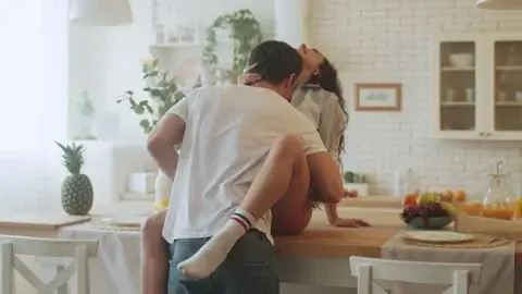 Chiêm bao thấy quan hệ với người yêu