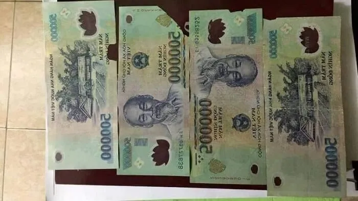 Mộng thấy tờ 500 nghìn bị rách