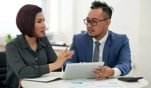 Mơ thấy mình đang yêu sếp
