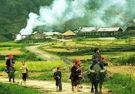Mơ thấy đi về quê của người khác
