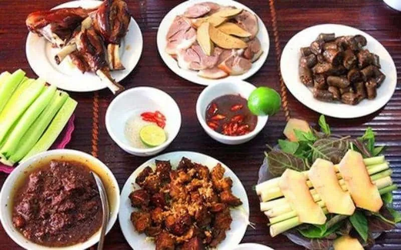 Mộng thấy ăn thịt chó đánh số mấy
