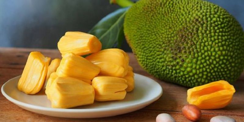 Chiêm bao được cho mít chín