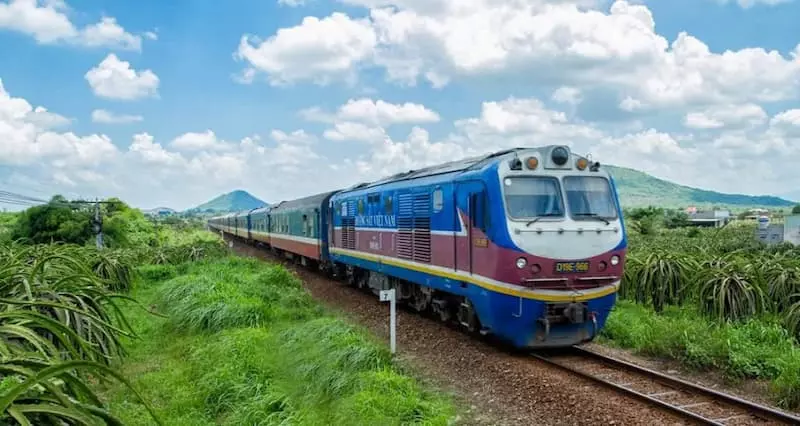 nằm mơ thấy tàu hỏa đánh con gì