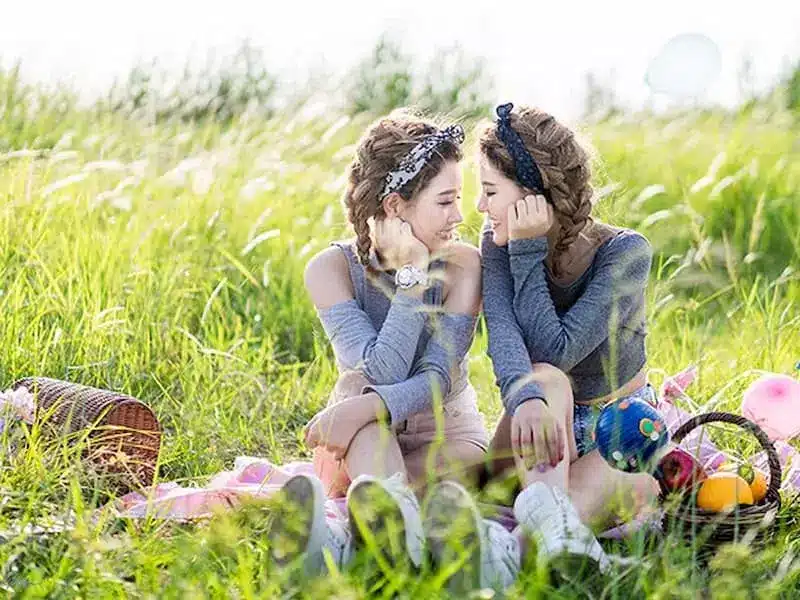nằm mơ thấy chị gái ruột chết đánh con gì