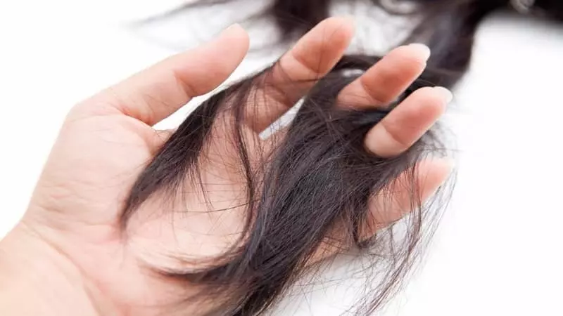 nằm mơ thấy rụng tóc đánh số gì